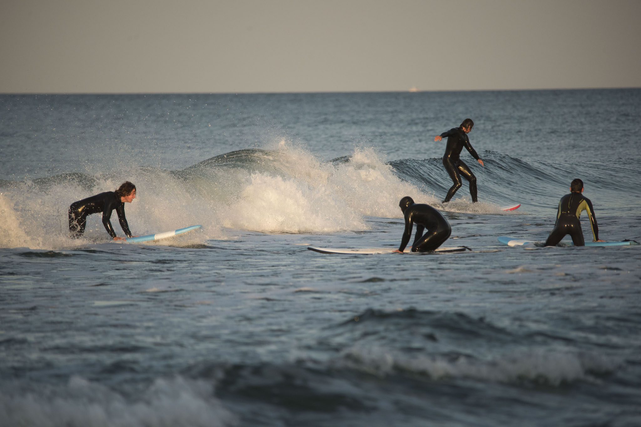 Surfing slide 2